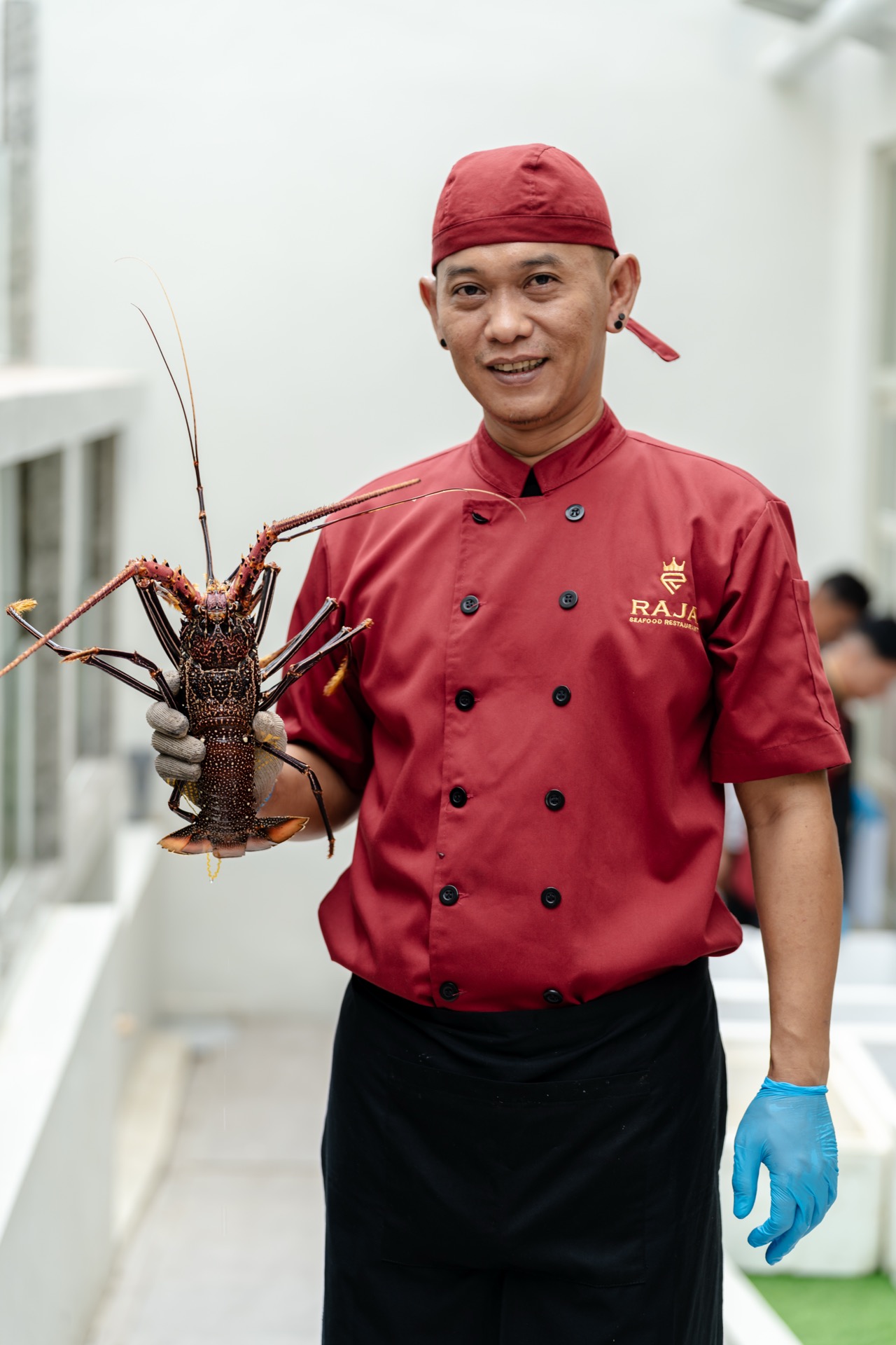 Chef dengan lobster